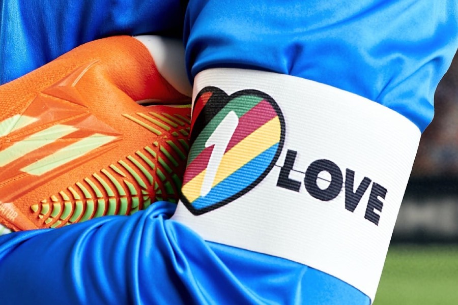 De voetbalbond annuleert de wedstrijd met aanvoerder van One-Love – the team