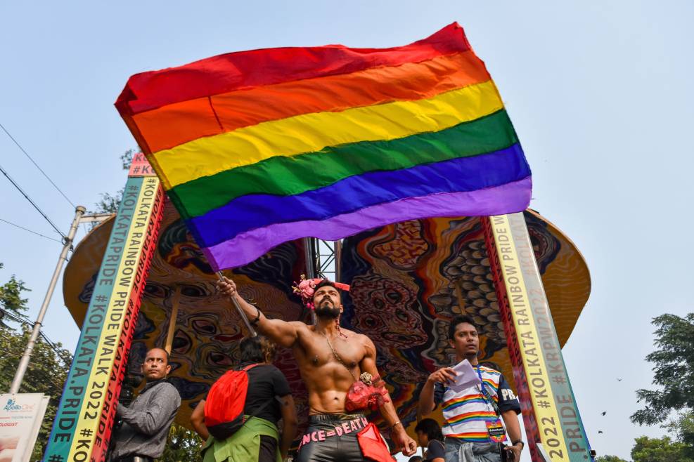 Thousands on Rainbow Pride Walk in Kolkata – Tim